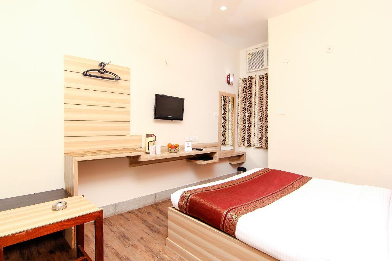 R B International Varanasi